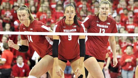 wisconsin volleyball team nudes|Private photos of UW volleyball players shared